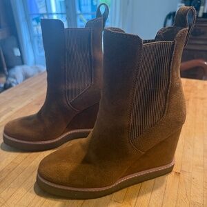 Steve Madden Morris Suede Bootie